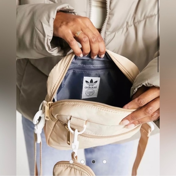 NEW Adidas Originals Puffer and Pouch Crossbody Bag - Picture 9 of 14